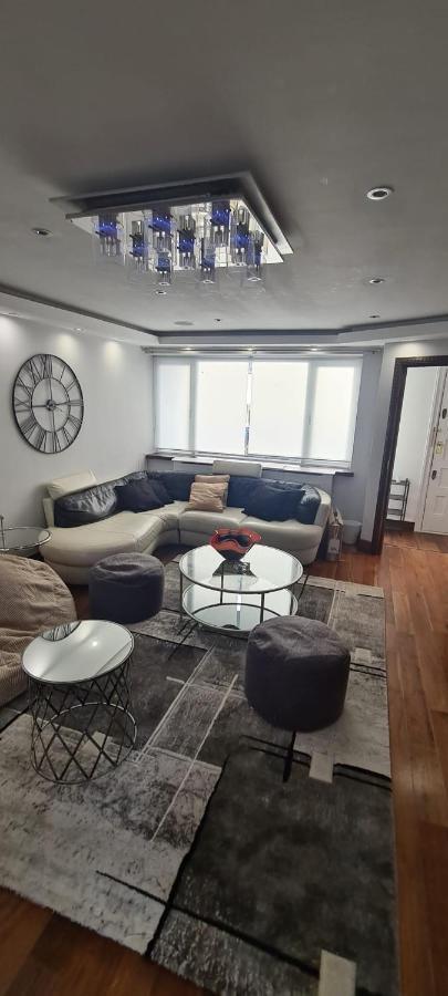 Phenomenal Hyde Park-central With Large Roof Terrace London