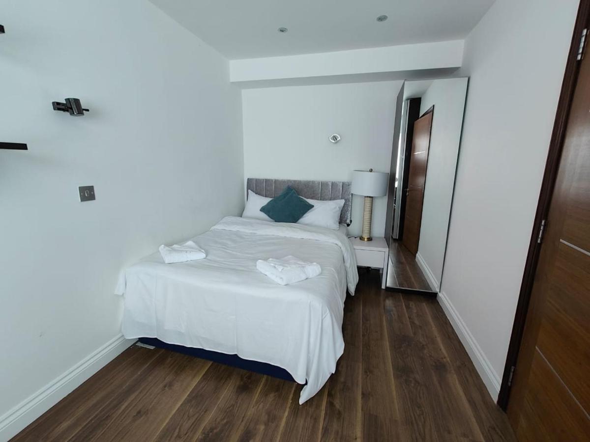 Apartment Phenomenal Hyde Park-central With Large Roof Terrace